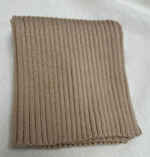 Cuellito mini Beige